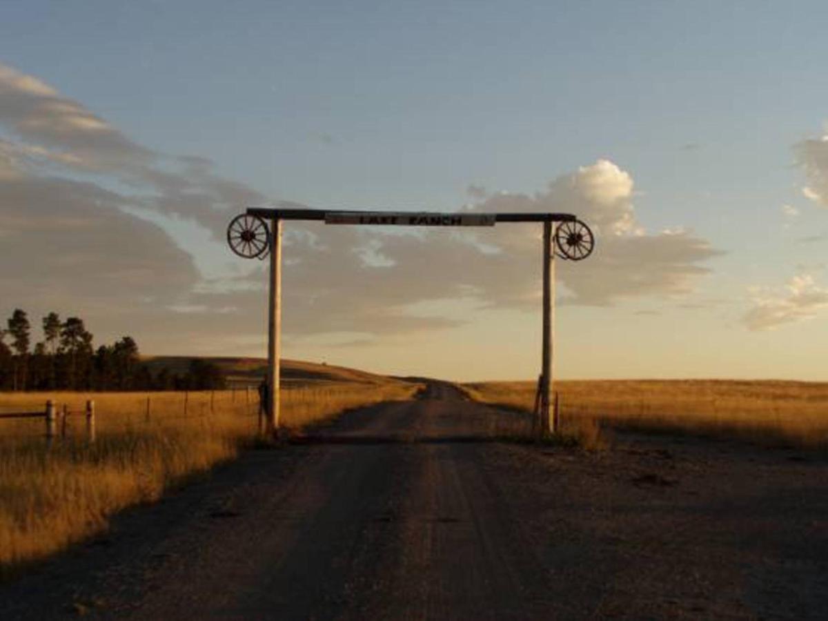 Lake Guest Ranch Vila Devils Tower Exterior foto